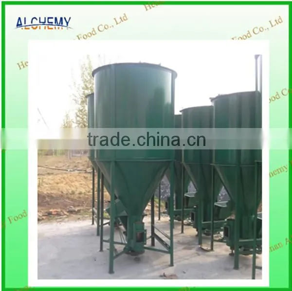 Animal feed mixing machine for poultry