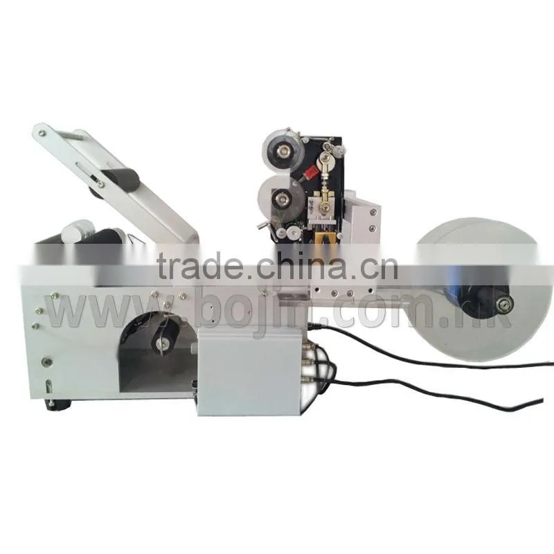 Pencil labeling machine