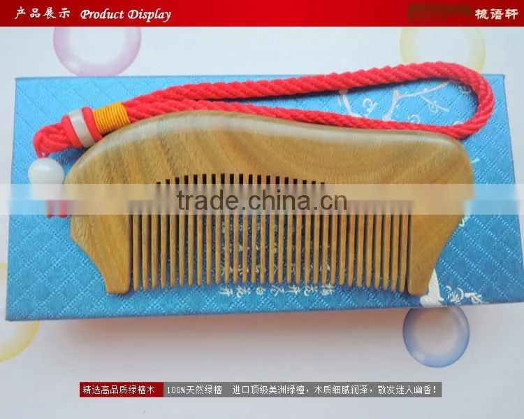 Chinese Style Fish Type Wood Comb