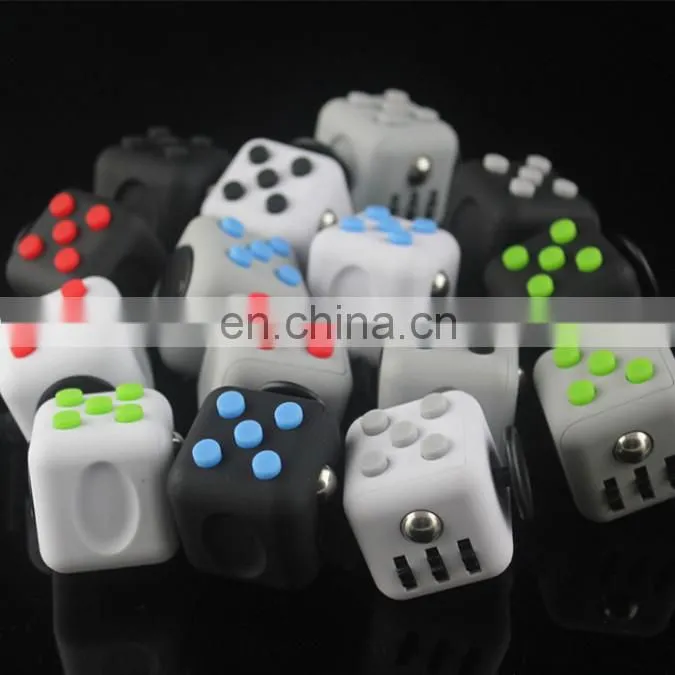 Hand Reduced pressure novelty toy magic fidget cube