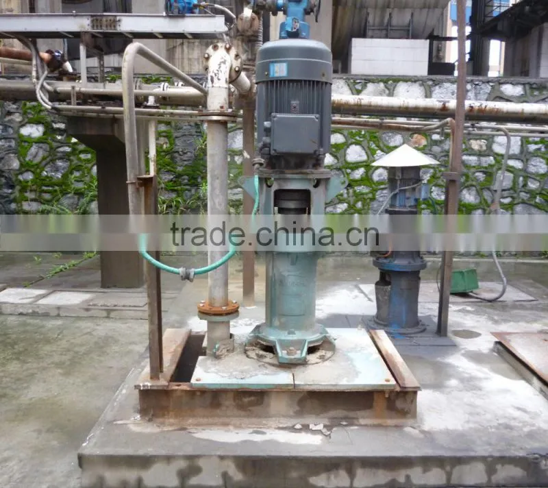 Stable performance submerged slurry pump