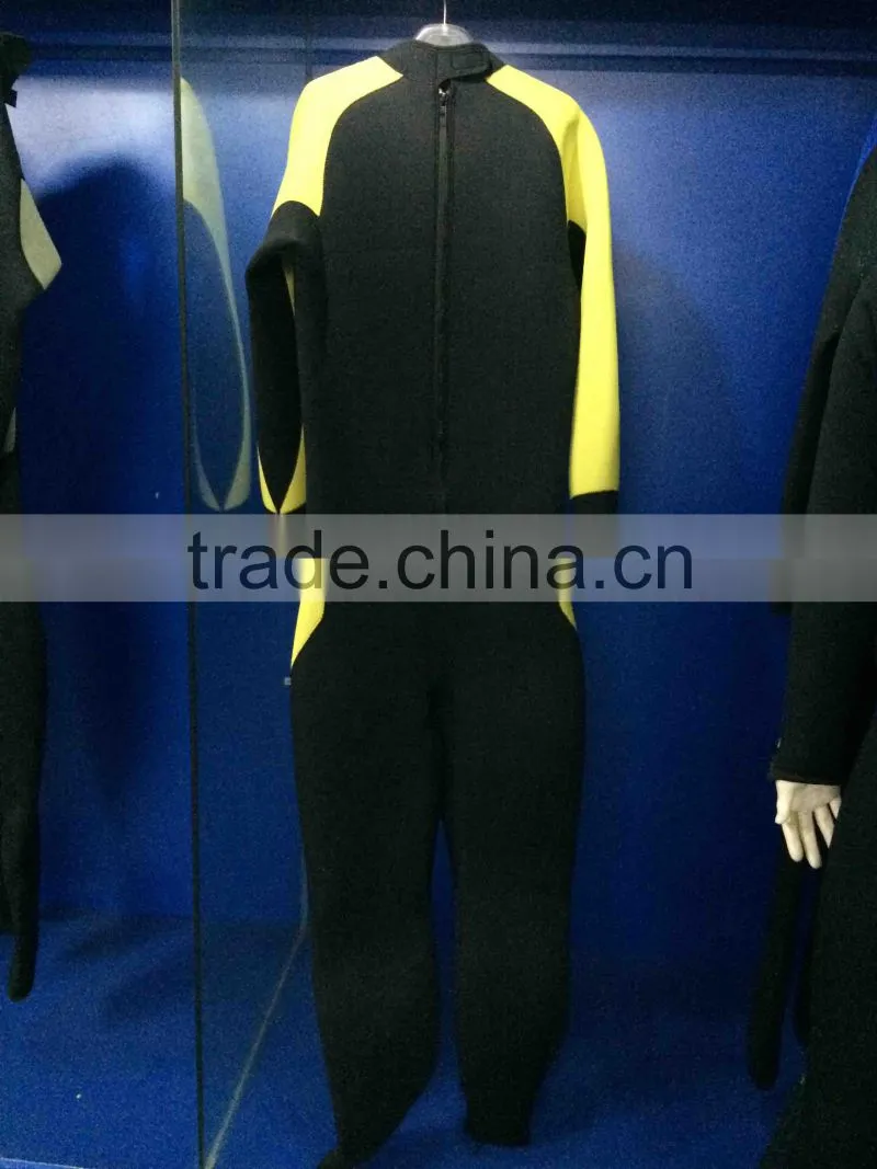 Women diving surfing wetsuit customization for lady