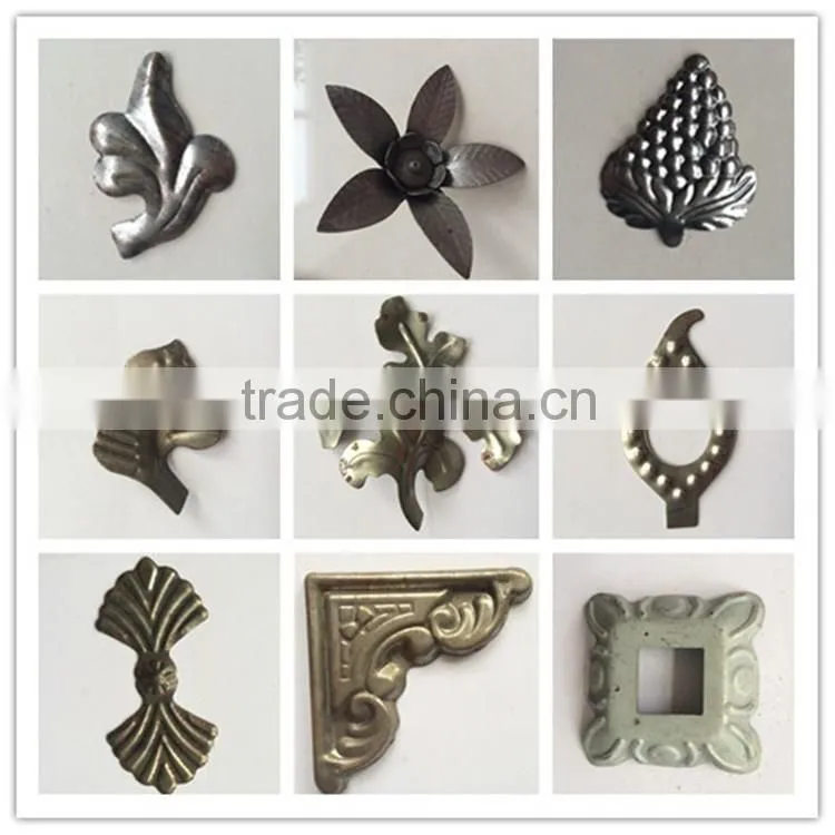 Iron Art Stamped Leaves /Fittings For Artistic Metal Gate/Fence/Stair Railings ,Iron Grills Parts Decorated