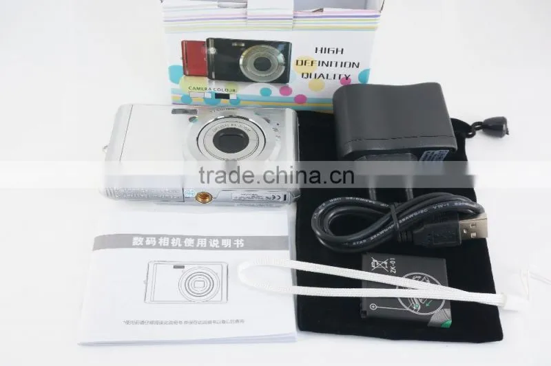 DC-V700 Hot Selling Good Quality mini Digital Camera 1920x1080P Full HD Video 2.4" Screen