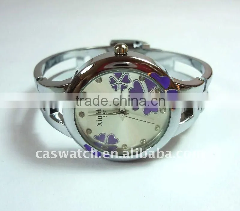 alloy floral bangle watch ladies
