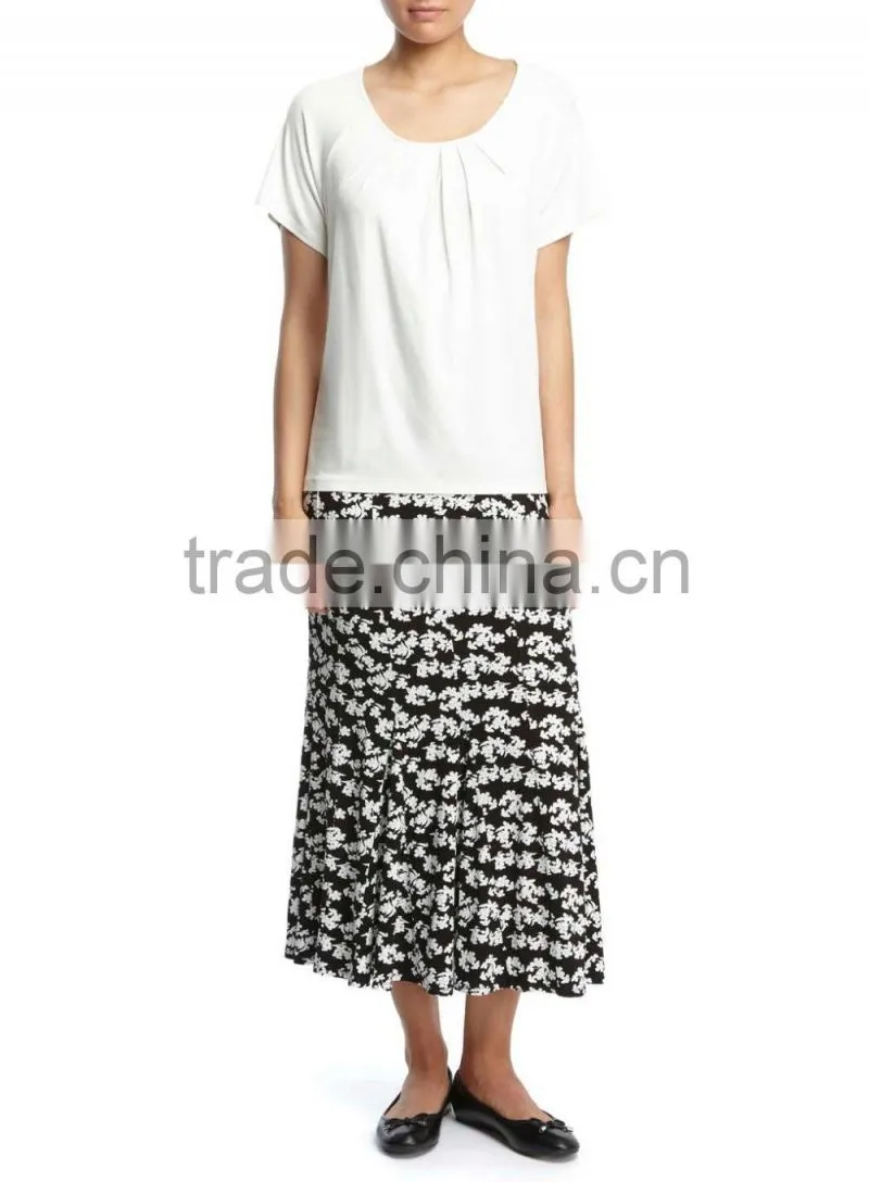 Black Floral Printed Skirt