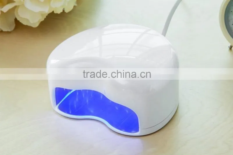 2015 professional Hot New Heart Shaped Led lamp 3W Portable Nail Dryer