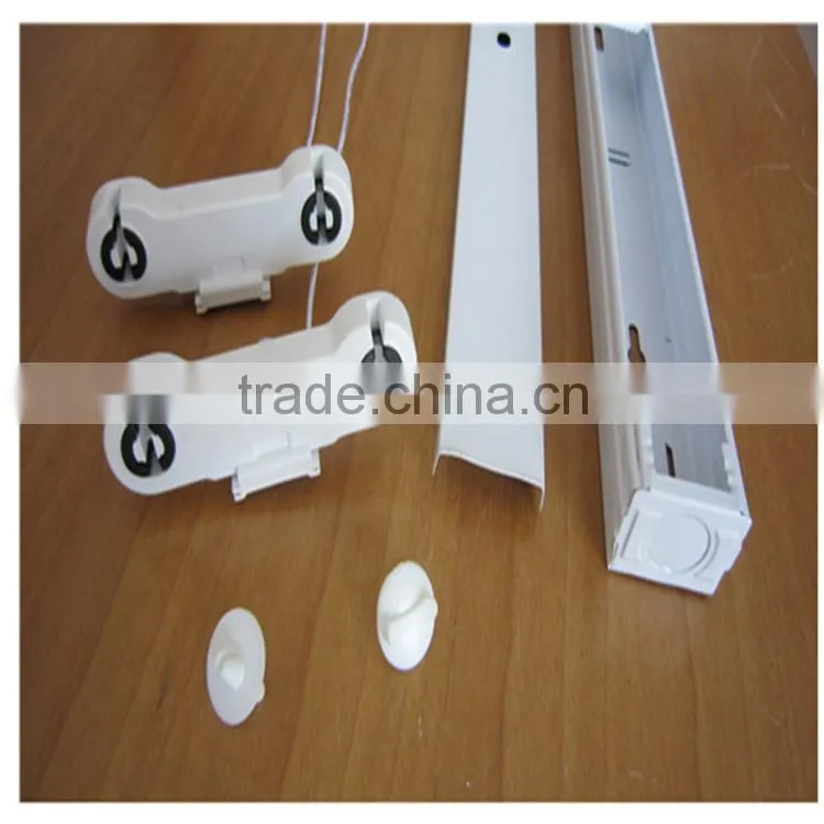 T8 batten fitting