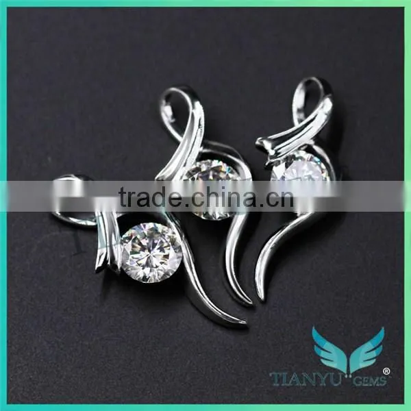 14K Gold 1 Carat White Round Billiant Cut Moissanite Diamond Pendants Charms for Necklaces Jewellery