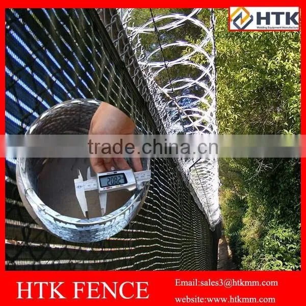 Wholesale Razor Barbed Wire / Galvanized Razor Barbed Wire /Razor Barbed Wire Fencing (Factory)