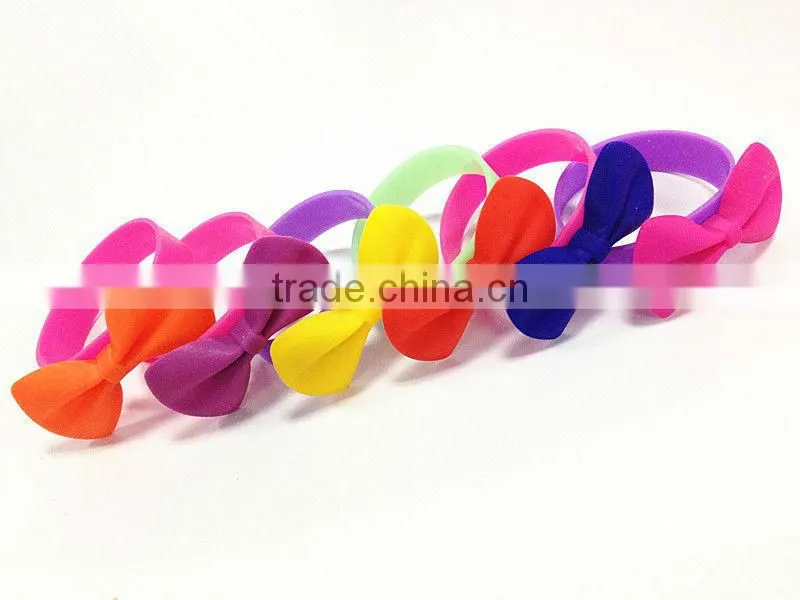round silicone bracelet