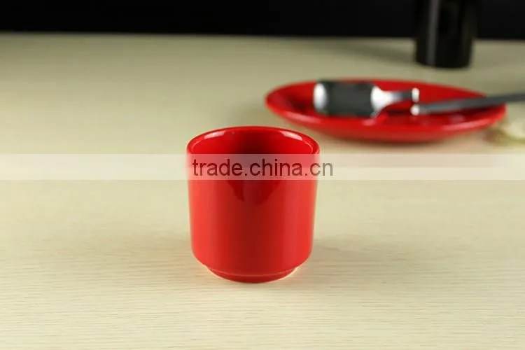 2017 chinese suppliers novelty design ceramic red cup and saucer