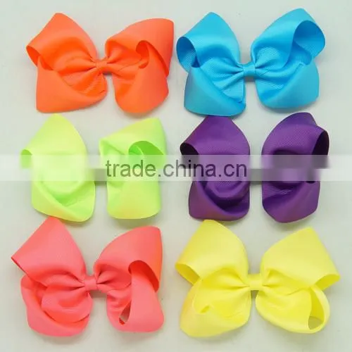 Children silk bow tie