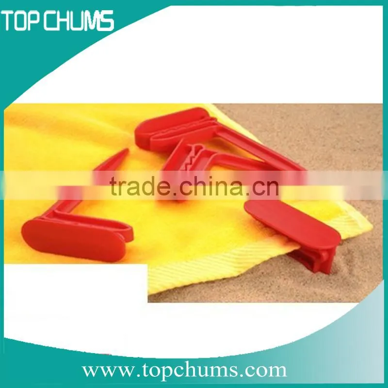 Plastic boca plastic beach towel clip