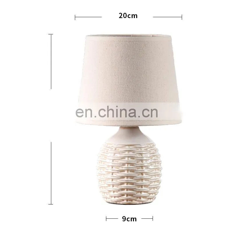 Table lamp item type and European style of rattan pattern home decoration desk lamp