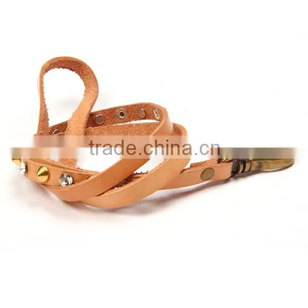 New product cheap fashion accessories stud key cases real leather key holder,wholesale key chains holder