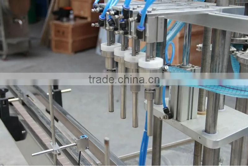 Automatic shower bath and liquid filling machine