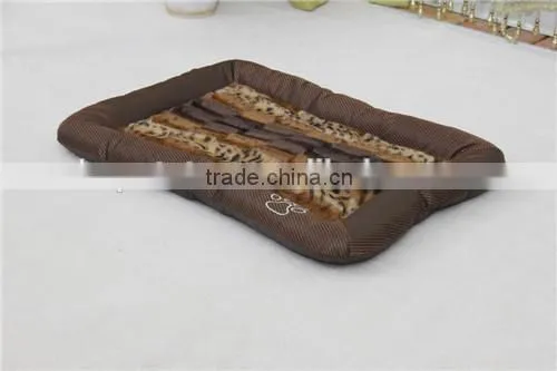 The Wild Dog Luxurious thick oxford fabric pet bed