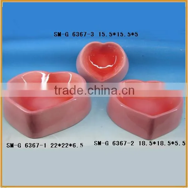 Heart shaped ceramic pet bowl dog bowl feeder for the pet