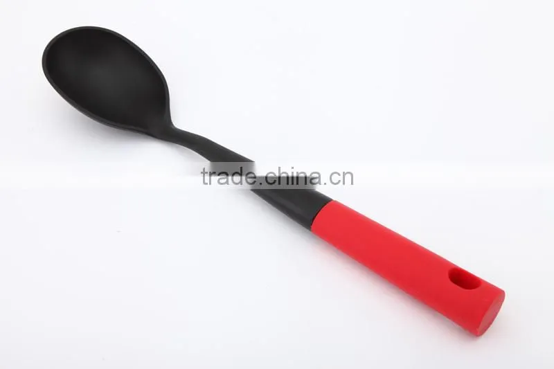 2015 hot sale product nylon kitchen utensils wholesale