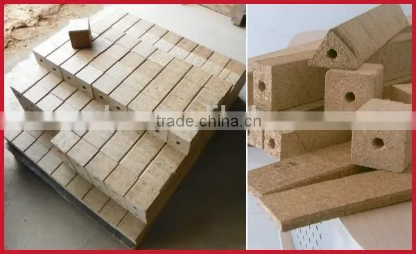 Compact structure wood sawdust block extruding machine