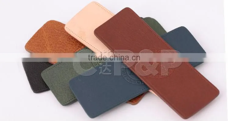 Small leather label for jackets