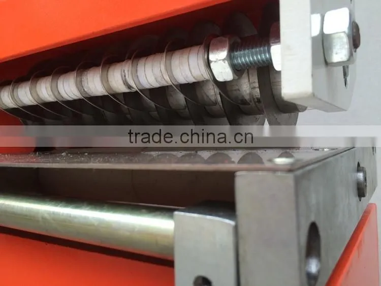 Speed Adjustable Round Blade Leather Cutter