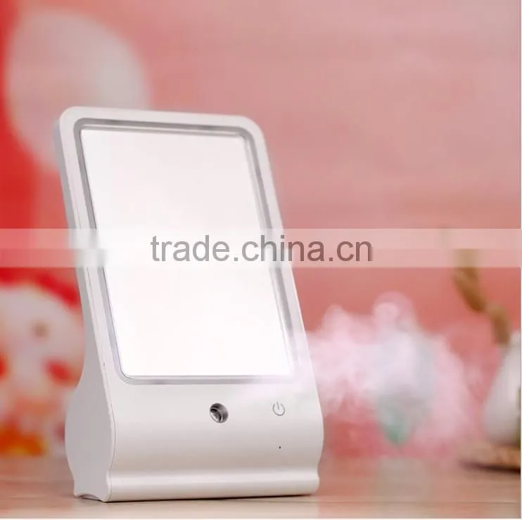 USB Desktop Makeup Mirror With LED Lamp/ Portable Mist Spray Apparatus