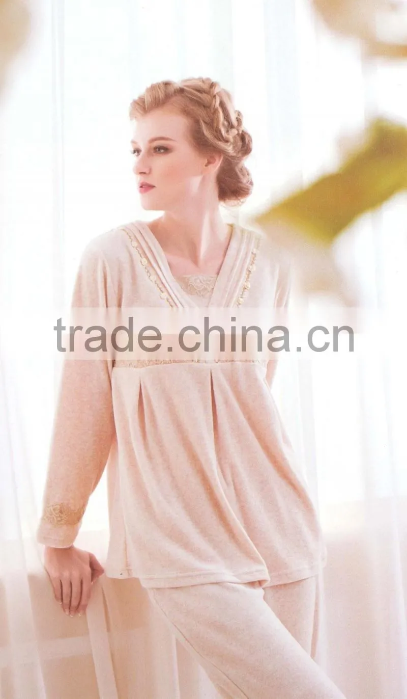 Hot selling cute sleepwear for women
