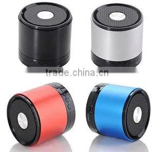 Private tooling aluminum bluetooth microphone speaker