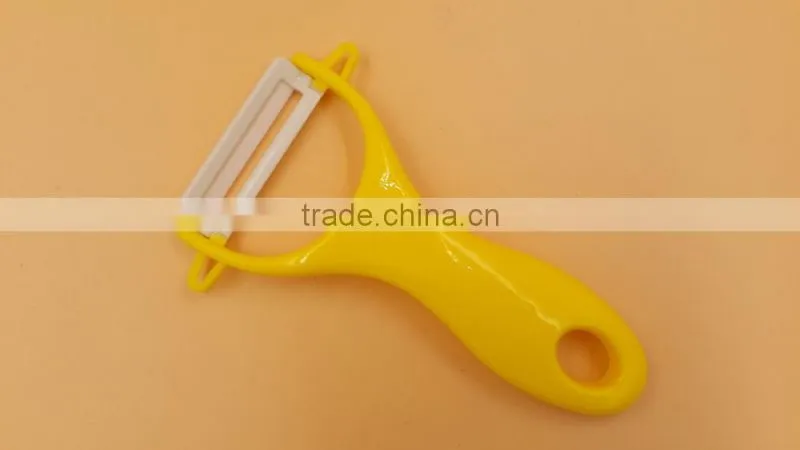 Fruit peeler