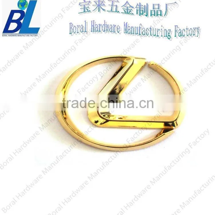 Gold-plating embossed metal zipper puller in zinc alloy