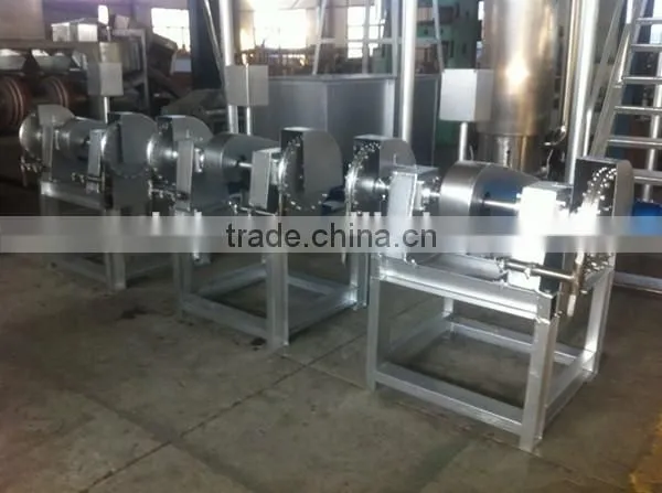 Manual coconut dehusking machine/ coconut grating machine