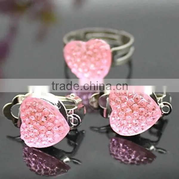 Feilang brand wholesale flower shape green resin crystal for decoration