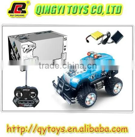 1:16 8 channels rc dancing truck with rechargeable batteries