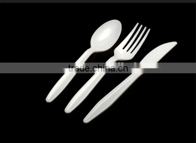 White PP disposable plastic flatware ,knife fork spoon