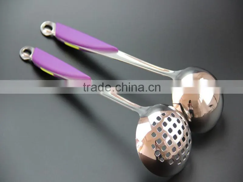 2015 highQuality kitchen tools with plastic color handle kitchen tools/Hot pot spoon/strainer Customizable LOGO 1PCS S26