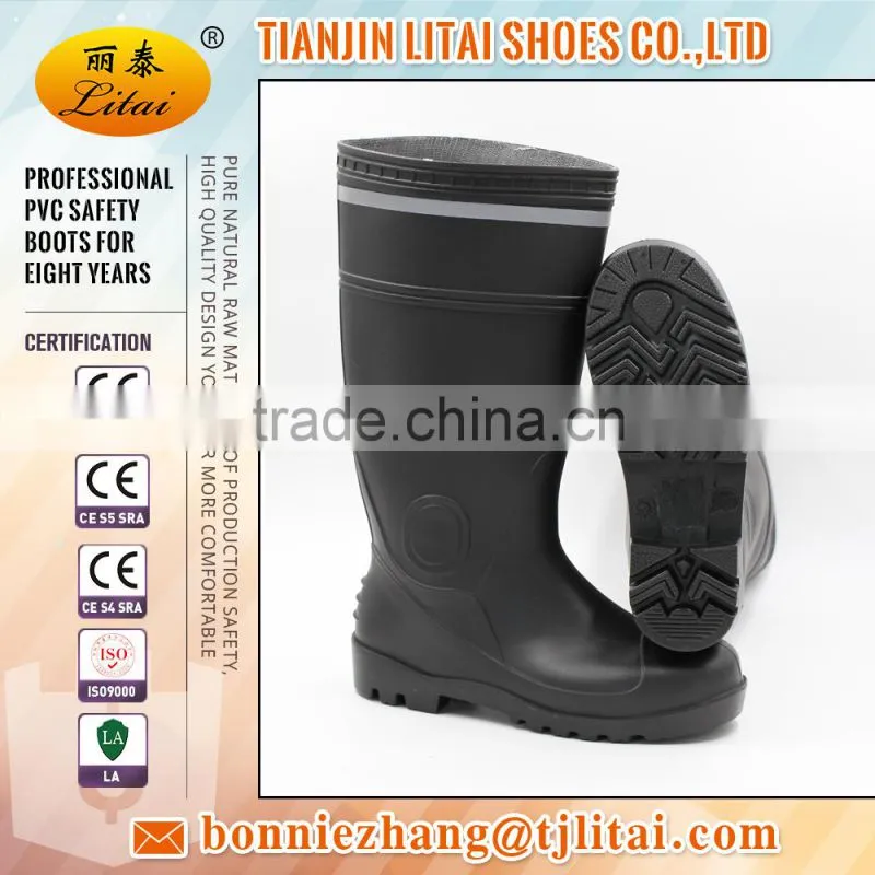 Industrial safety boots with steel toe cap