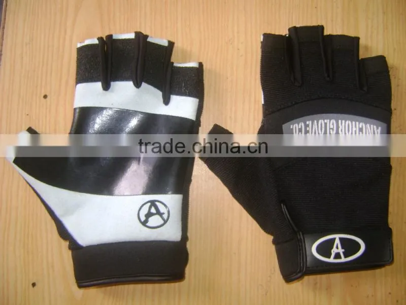 Hot Selling design Anti-slip flexible Sailing Gloves
