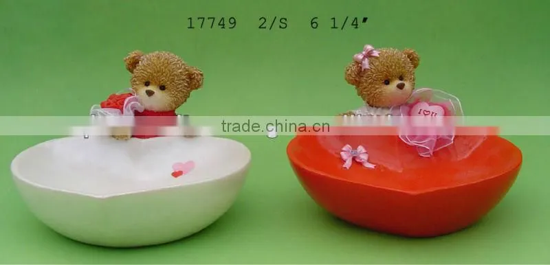 6-1/4" Polyresin Valentine bear w/candy dish