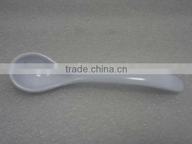 Melamine sugar pot with small spoon