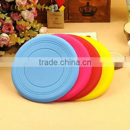 2014 Hot selling soft rubber dog toy silicon dog frisbee