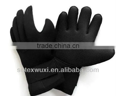 Neoprene waterproof gloves