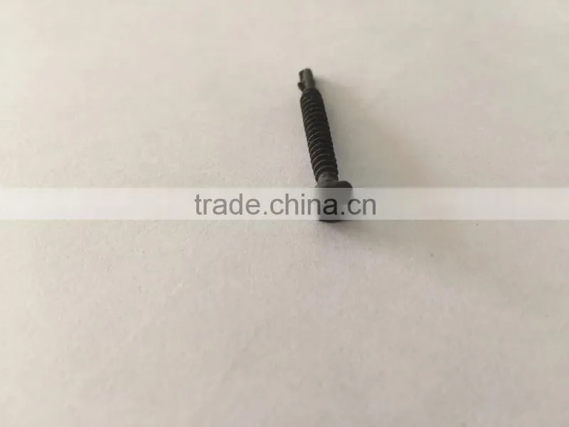 Self drilling screw with wings for steel profiles