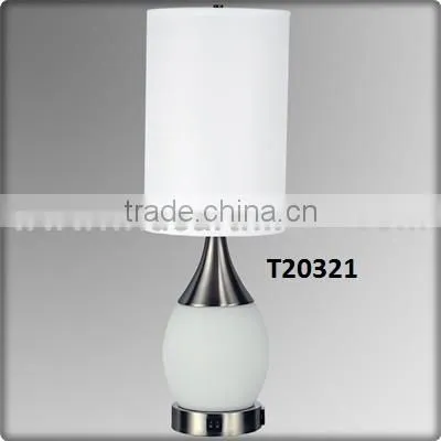 UL Listed Modern Bedroom Bedside Glass Shade Adjustable Desk Lamp With On Off Switch Power Outlet Hotel Desk Lamps Light T50070