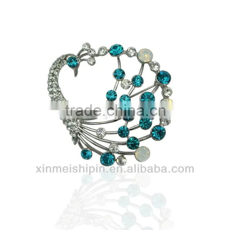 Elegant design handmade make fabric flower brooch