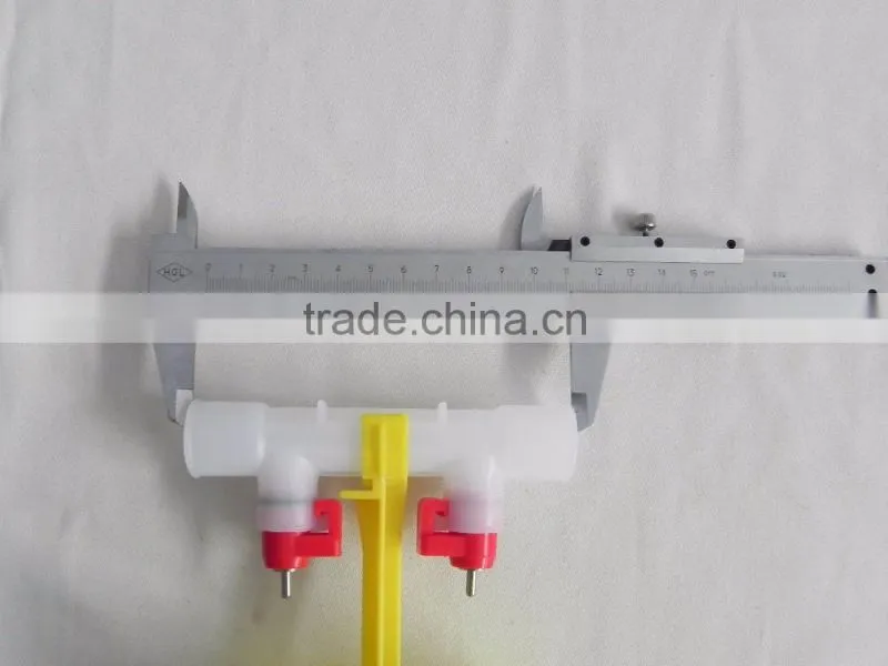 C02 High quality ball valve chicken nipple drinker for poultry house