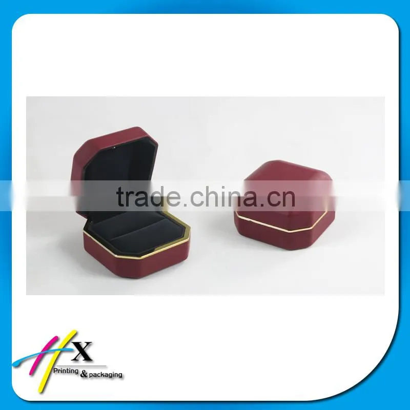 small elegant plastic wedding ring box for engagement ring