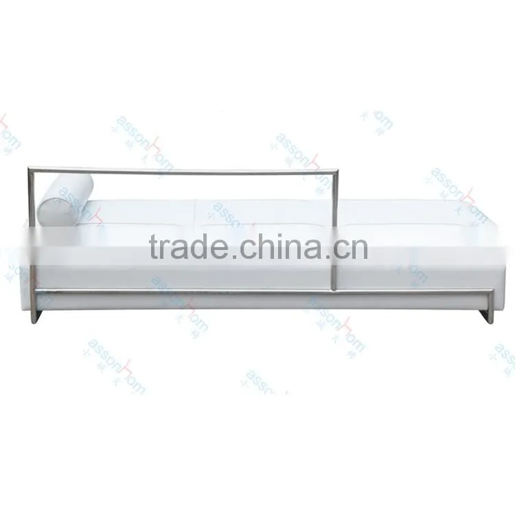 Eileen Gray Daybed