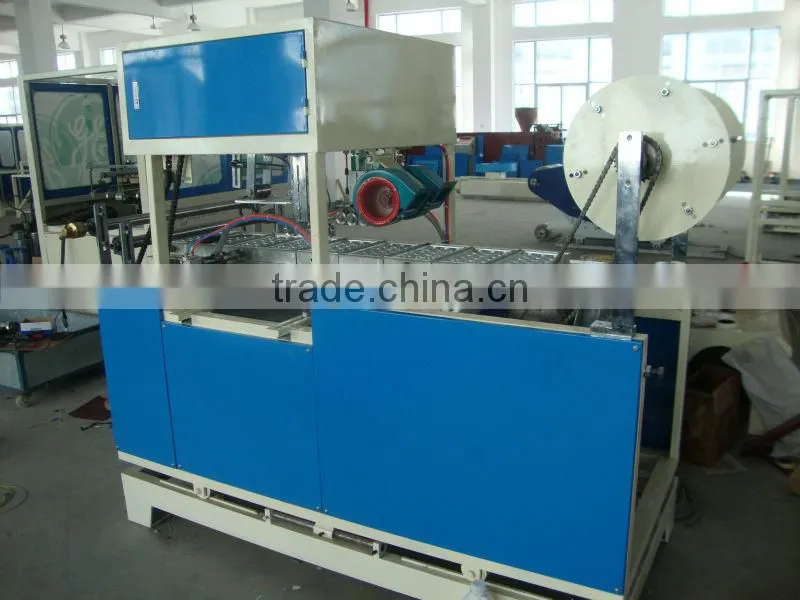 Disposable baby food plate making machine
